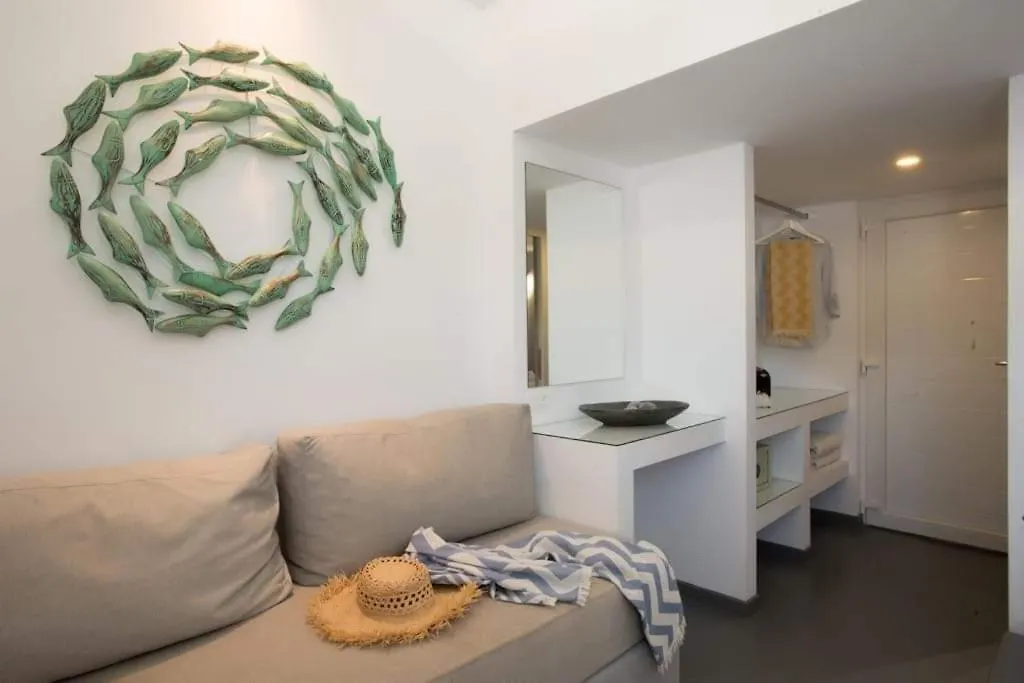 Jonaz Suites Mykonos Town Yunanistan